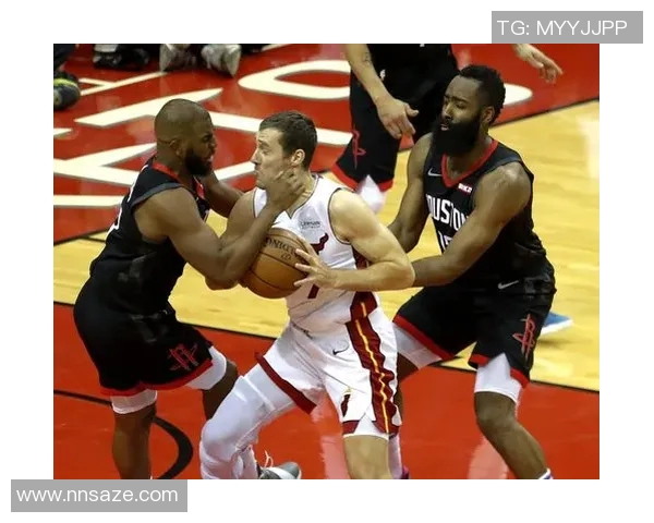 2014夏季联赛火箭队与热火队精彩对决回顾与分析