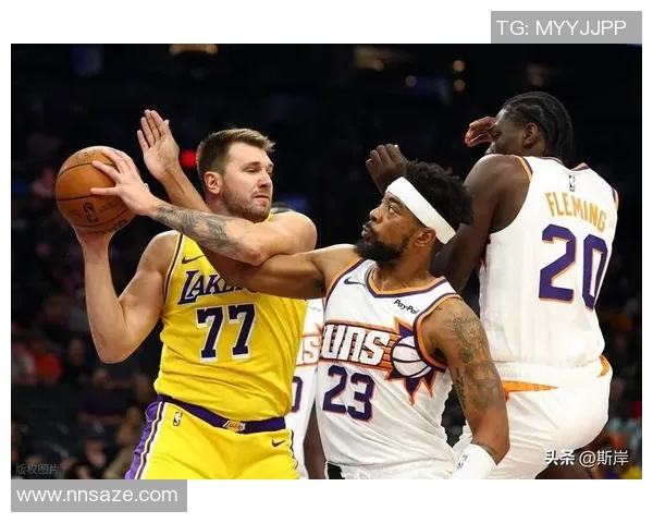 2016年湖人与国王的激烈对决回顾与精彩瞬间分析