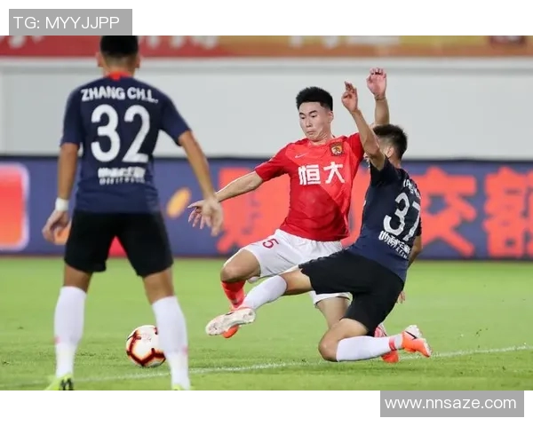 国安与恒大激战23轮赛果揭晓球迷热议精彩瞬间与未来展望 国安与恒大激战23轮赛果揭晓球迷热议精彩瞬间与未来展望