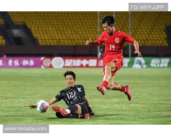 中国与韩国足球精彩对决回放分析与赛后点评