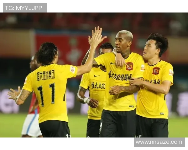 恒大与建业激战全场比分揭晓精彩瞬间回顾与分析 恒大与建业激战全场比分揭晓精彩瞬间回顾与分析