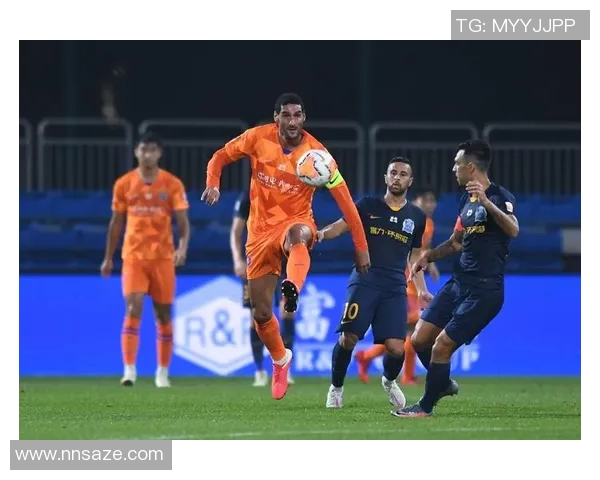 激情对决直播富力与鲁能巅峰之战全程回顾与精彩瞬间解析