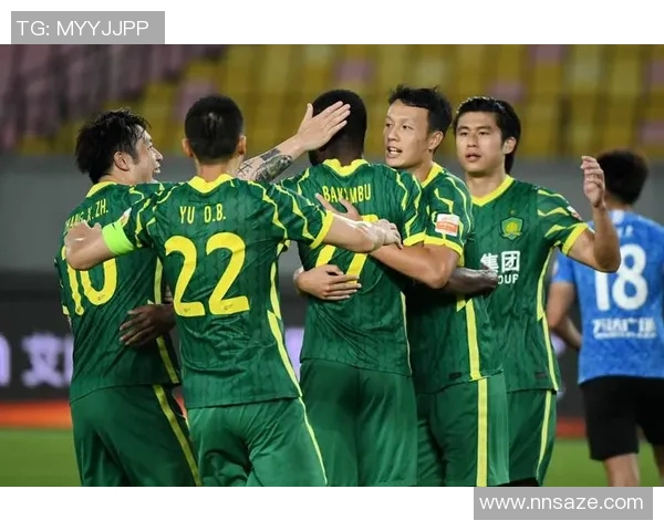 北京人和与华夏足球对决展现中超精彩瞬间与球队实力较量 北京人和与华夏足球对决展现中超精彩瞬间与球队实力较量