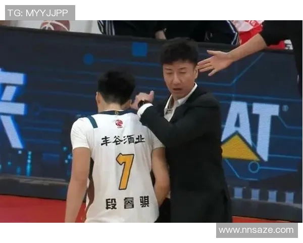 韩硕:从新星崛起到行业领军者的成长之路与未来展望 韩硕:从新星崛起到行业领军者的成长之路与未来展望