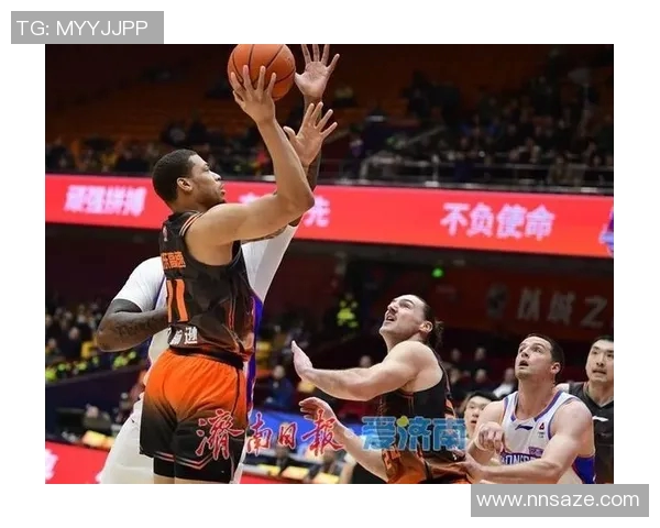 山东男篮对阵天津男篮精彩直播全程回顾与赛后分析 山东男篮对阵天津男篮精彩直播全程回顾与赛后分析