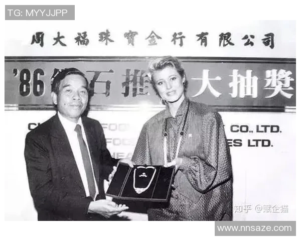 重庆羽毛球队逆袭之路揭秘：从低谷到巅峰的奋斗故事