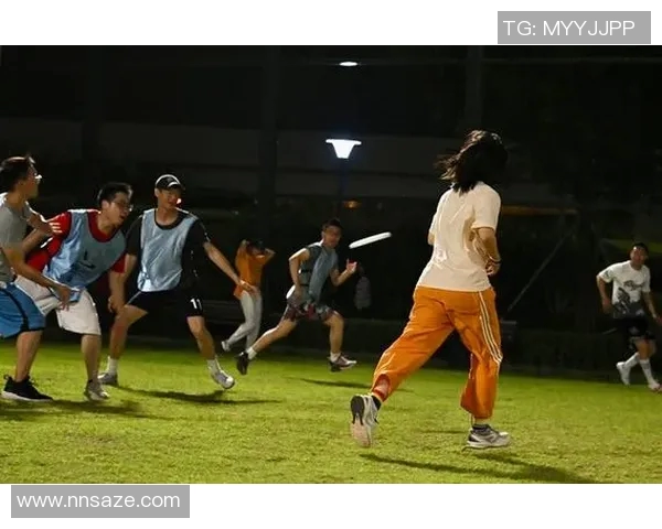 张芳独家揭秘飞盘技巧与心得分享助你轻松掌握这项运动的乐趣与魅力